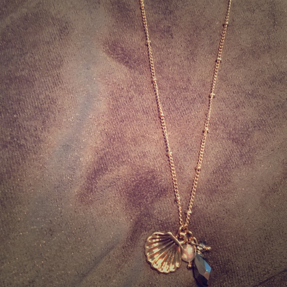 Gold Shell and Jewel necklace